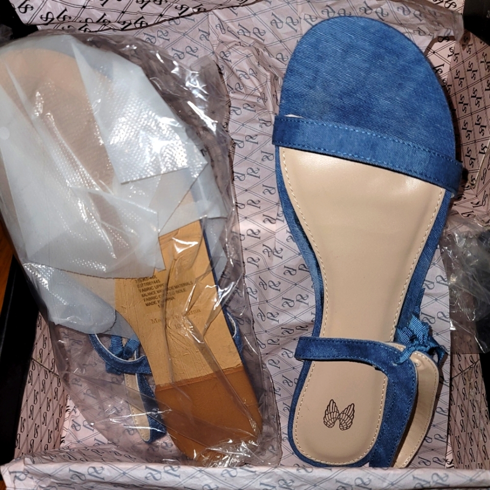 VS tie up sandal color Darkrinse blue size 10 canvas brand new